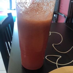 Meet your Posher, Alma